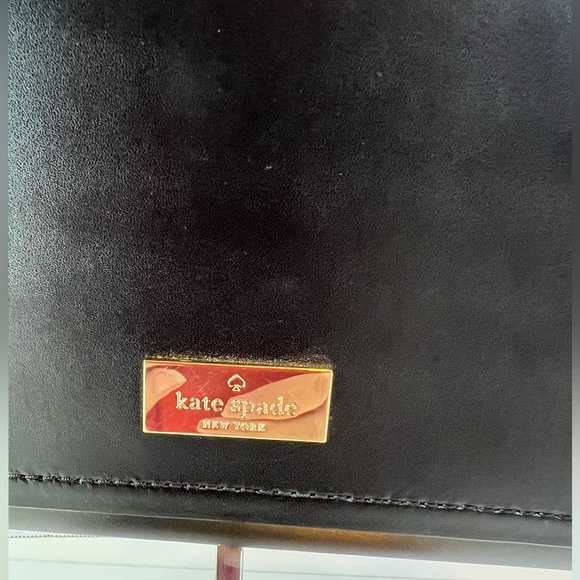 Kate Spade Arbour Hill Angelea Black Leather w/Pink Lining & Gold Chain - Picture 10 of 13